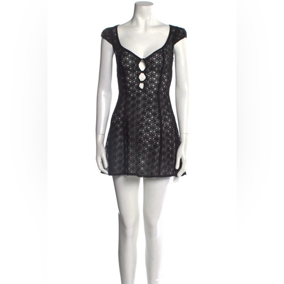 MIRROR PALAIS Maria scoop-neck lace woven mini dress - Picture 2 of 6